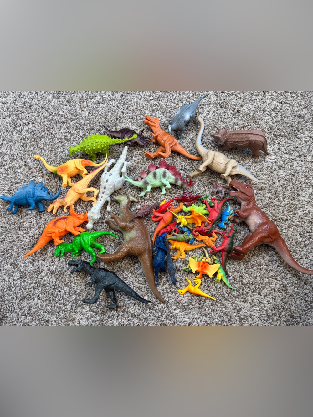 Assorted Toy Dinosaurs For Jurassic Kid! 42 total, Storage Bag Included